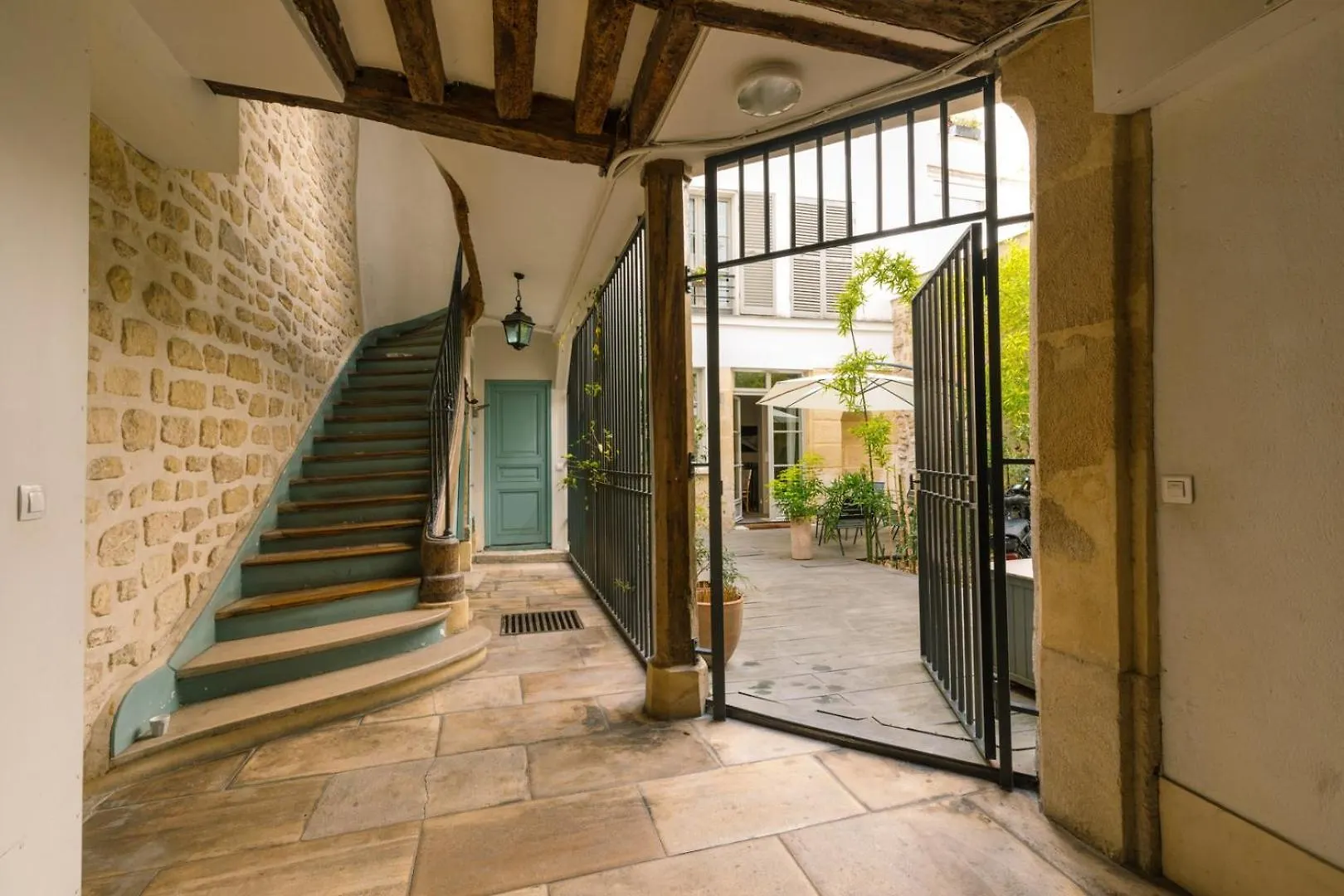 Appartement Le Petit Nid - 2 Personnes - Paris 3 - Terrasse France